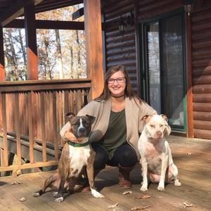 Meet your Posher, Olivia